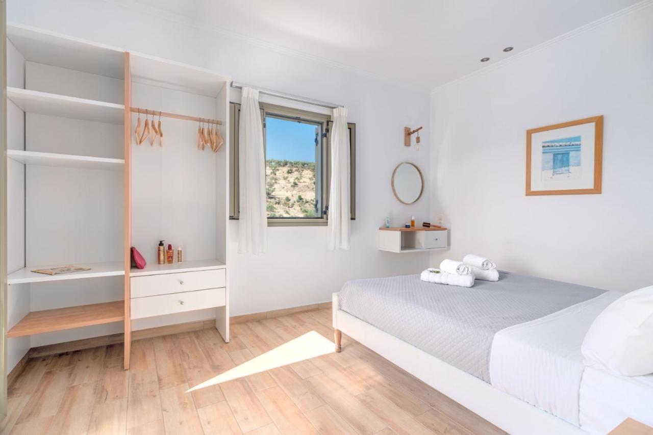 Kosyforema Villas 吉亚洛瓦 外观 照片